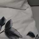 Zeagoo Women's Casual Long Sleeve Shirts Crew Neck Round Hem Loose T-Shirts Tunic Tops with Thumb Holes. Size Large, Burgundy/White