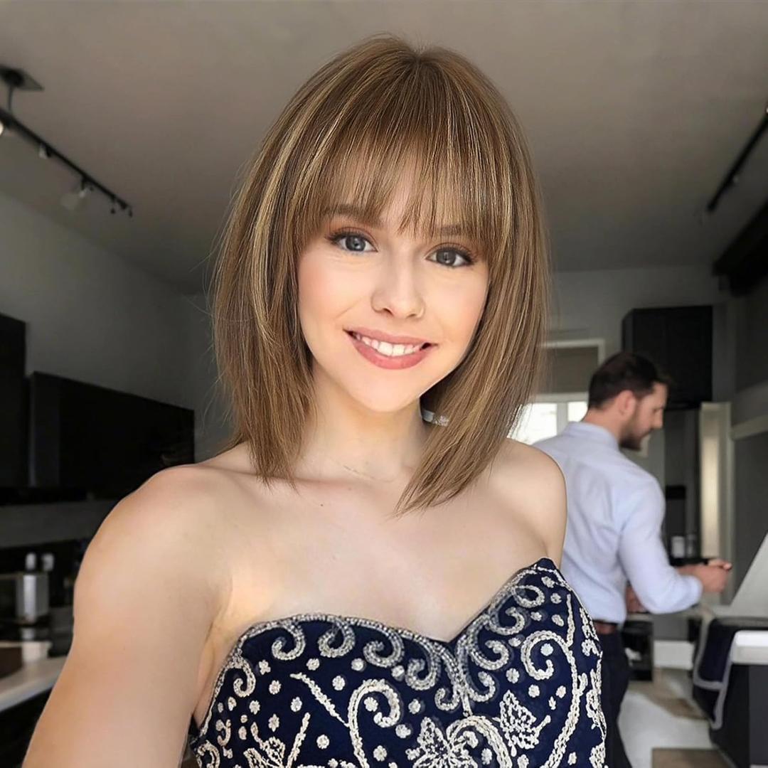 Highlights Brown Short Bob Wigs for Women, 100% Human Hair Wig with Bangs and Natural Look