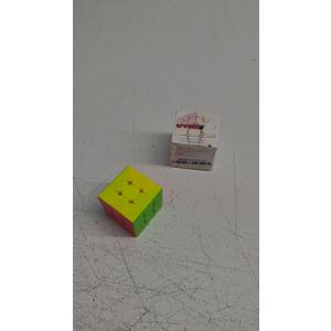 3x3x3 Stickerless Speed Cube