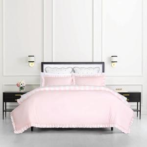 kate spade new york Sateen Ruffle Full/Queen Comforter Set, 300 Thread Count Cotton Sateen Reversible Cover, All Season 3 Piece Bedding, Machine Washable, Pink