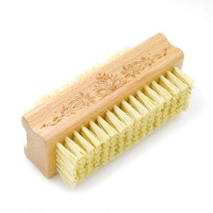Wooden Fingernail Brush & Nail Scrubber to Clean Under Nails, Hand and Toenail Care Brush (Flower)
