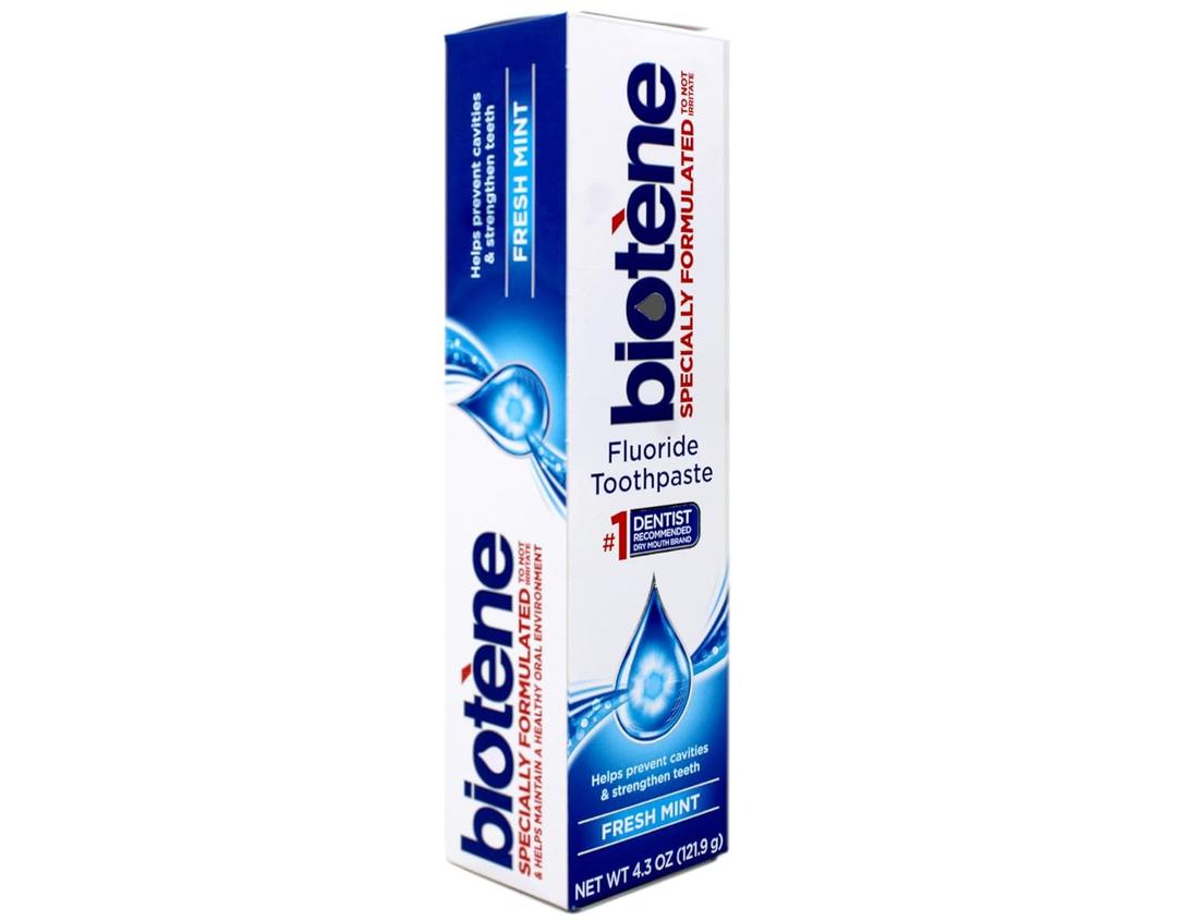 3 x Biotene Fluoride Toothpaste, Original Fresh Mint, Gentle Formula, 4.3 Ounces (121.9g)