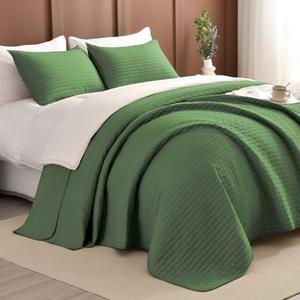 Lady Ann Oversized King Quilt Set,3 Pcs Olive Green Oversized King Bedspreads 128x120 for Bed, Lightweight & Ultra-Soft Farmhouse Coverlet All Season Extra Large Quilted Bedding Sets