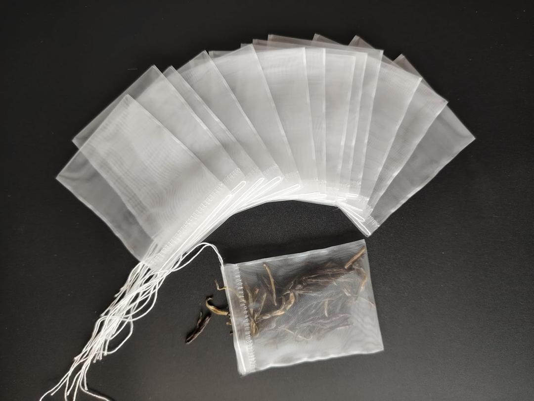 200 Pcs Disposable Tea Filter Bags For Loose Leaf Tea,Drawstring Seal Tea Infusers Bag,Empty Tea Filter Bags,Fillable Tea Infuser Sachets for Loose Tea, Herb, Spice(3.15x2.36inch)
