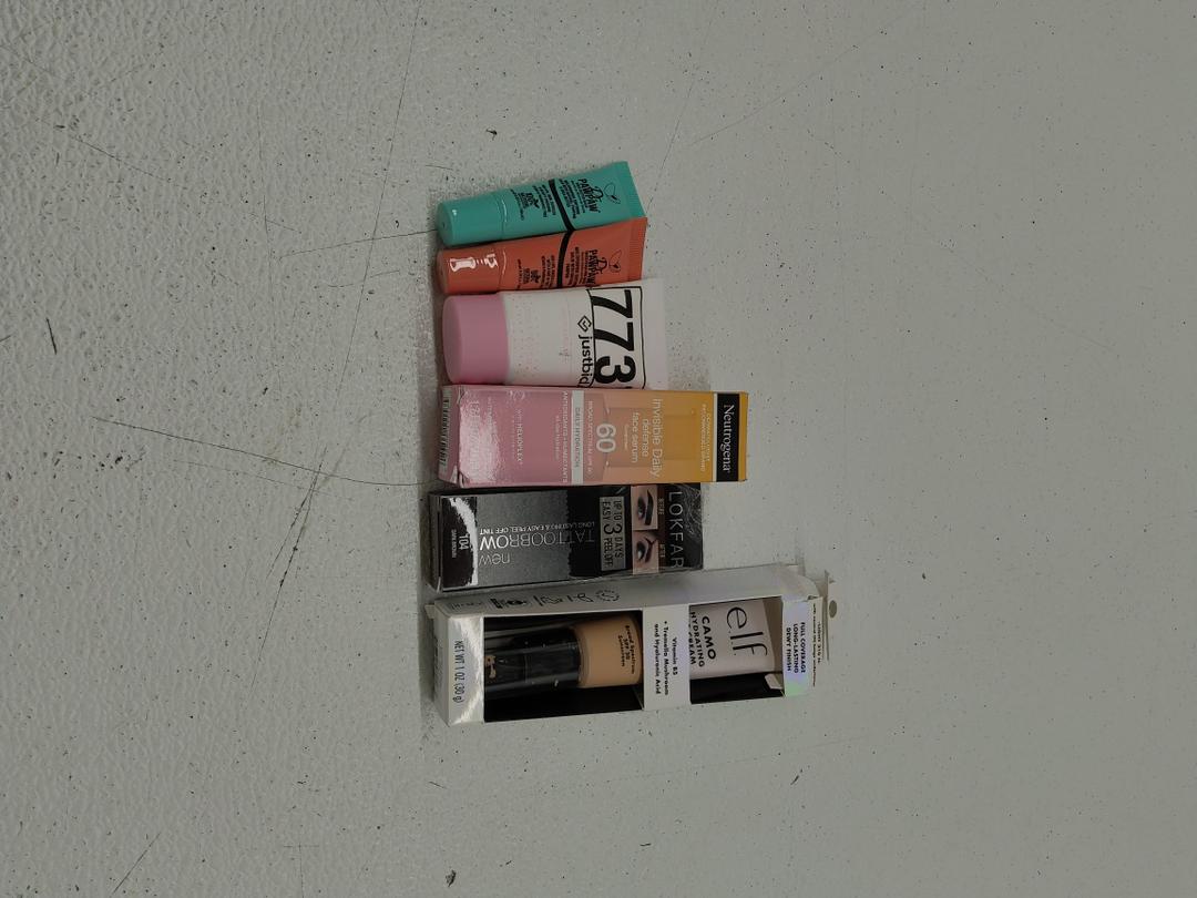 Dr.PAWPAW Glowing Trio Gift Set; LSxia 2 Pcs Peel Off Tattoo Eyebrow Gel Set; e.l.f. Hydrating Camo CC Cream, SPF 30; Neutrogena Invisible Daily Defense Broad Spectrum SPF 60; FOREO LUNA Micro-Foam Face Cleanser 2.0