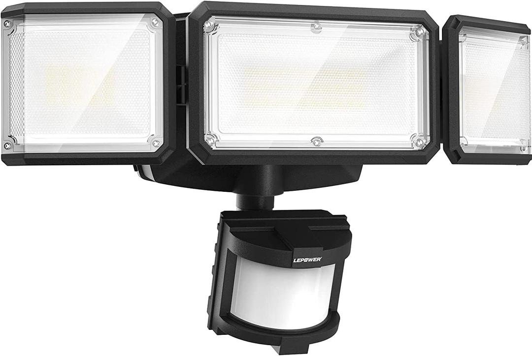 LEPOWER Battery Powered LED Flood Light Outdoor,1500LM Motion Sensor Security Lights, IP65 Waterproof,Wireless Flood Light Battery Operated,3 Head Motion Detector Light for Garage,Yard,Porch(Black) (Black)