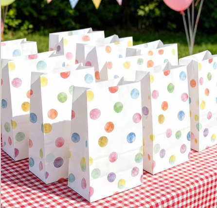36 pcs. Paper party bags, polka-dot gift bags, treat bags with stickers, favor bags for birthdays, weddings, baby showers, and Mother’s Day gifts