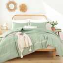 ROSGONIA Oversized Queen Comforter Sage Green, 3pcs (1 Green Comforter & 2 Pillowcases) Lightweight Oversized Queen Comforter Sets Bedding Blanket Quilts