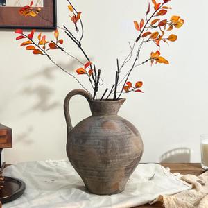 Ceramic Rustic Farmhouse Vase with Handle, 8.7 Inch Brown Vintage Vase, Rustic Ceramic Pottery for Home Decor, Farmhouse Decor Centerpiece for Kitchen, Living Room, Entryway