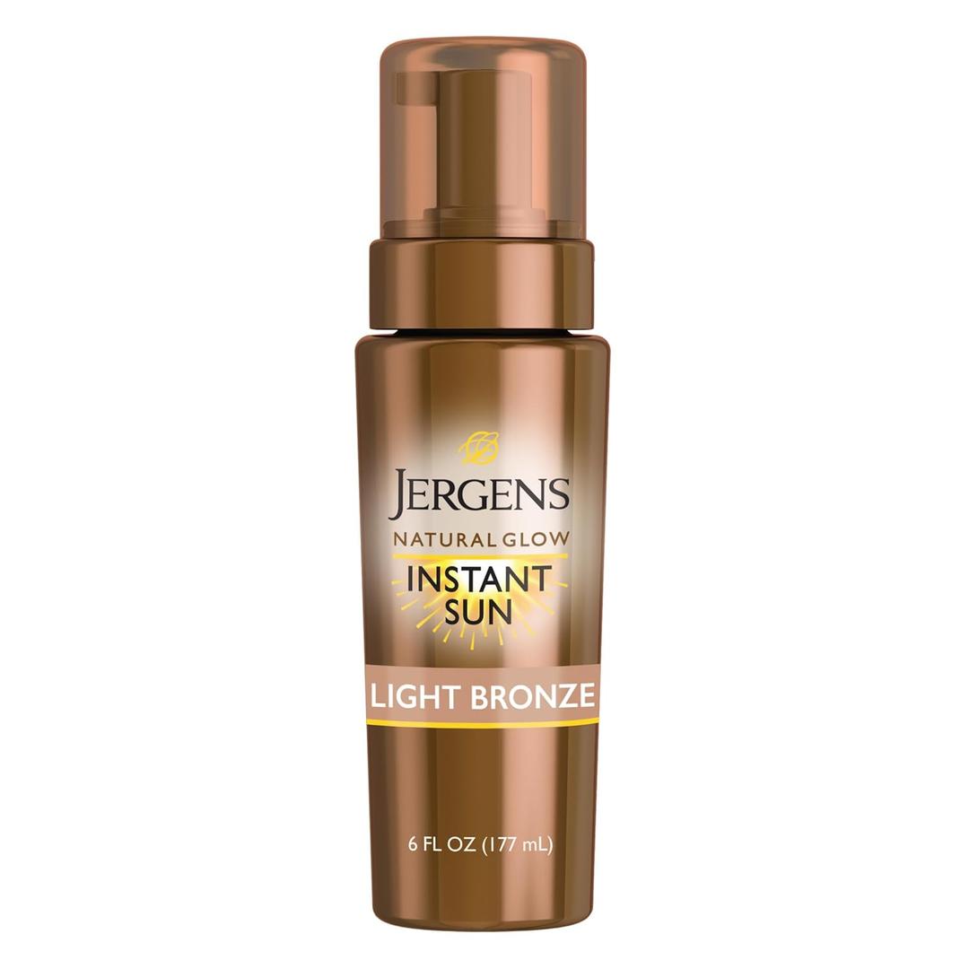 Jergens Natural Glow Instant Sun Body Mousse, Self Tanner for Light Bronze Tan, Sunless Tanning Body Bronzer for Natural Looking Color Instantly, 6 Oz