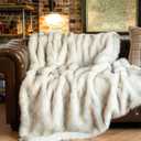 Battilo Large White Faux Fur Throw Blanket for Bed, 60"x80", Tip-Dyed