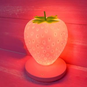 Strawberry Night Light, Cute Silicone Strawberry Lamp, LED Cute Night Light, Bedside Color Changing Lamp, 3 Modes Touch for Birthday, Christmas