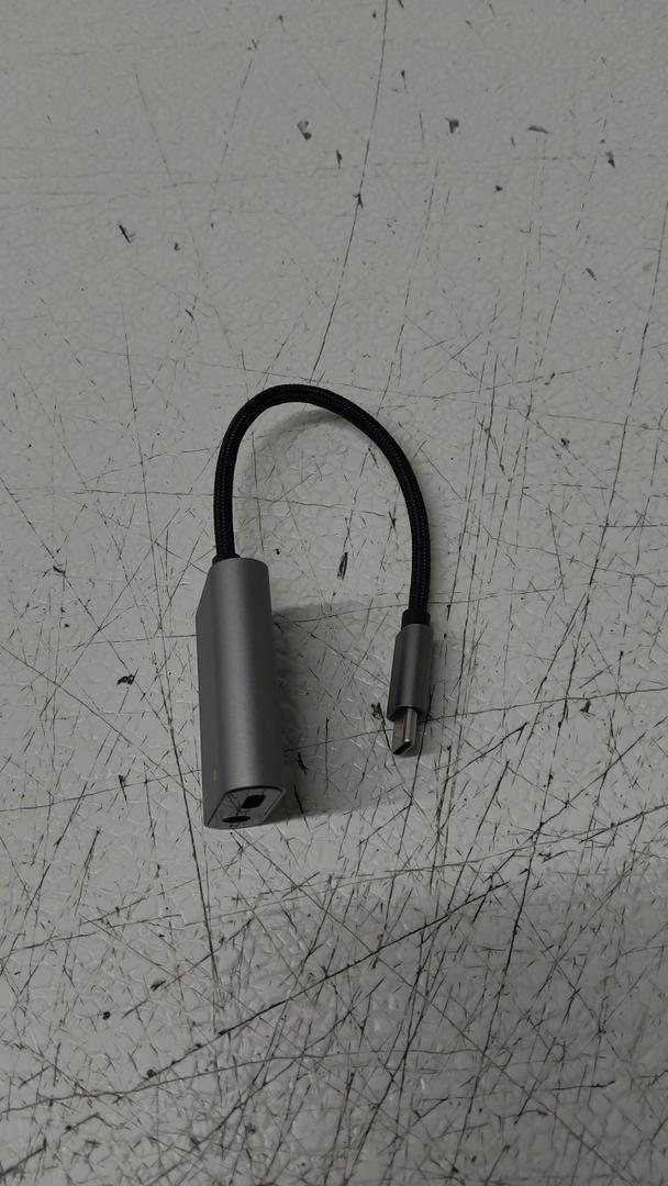 ZGEAR 3.5 mm Audio & C Power Adapter