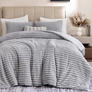 weigelia Fluffy Grey Comforter Full Size Ultra Soft Plush Fleece Grey Comforter Set Full Size, Luxury Fuzzy Bedding Comforter with 2 Pillowcases, Cozy Heavy Faux Fur Comforter Sets for All Season