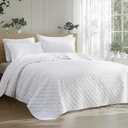 Bedsure Quilts Twin Size - Lightweight Bedspreads Twin Size with Basket Weave Pattern, Soft Quilt Bedding Set, White Comforter Set Coverlet for All Seasons with 1 Pillow Sham (68" x 86") | Skin-Friendly Soft, All-Season Comfort, Breathable, Lightweight, Machine Washable