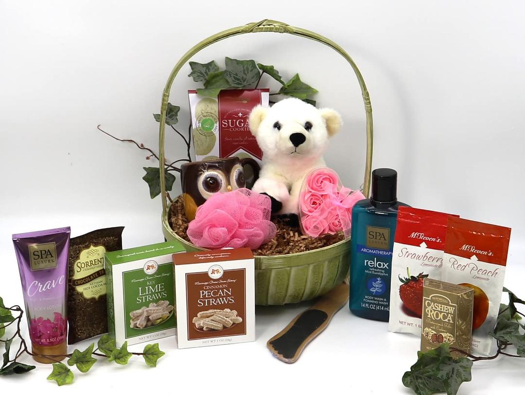 Gift Basket Village Chase Your Dreams! Inspirational Gift Basket for Her with Plush Friend, Gourmet Drinks, Indulgent Spa Products and Mouthwatering Sweets, 8 Pounds