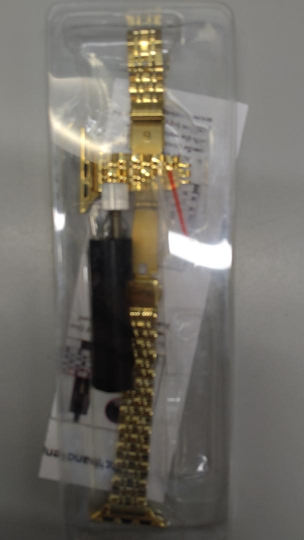 MioHHR Slim Metal Band Compatible with Apple Watch Band 42mm(Series 11 10) 41mm(Series 9 8 7) 40mm(Series 6 5 4 SE3/2/1) 38mm(Series 3 2 1),Stainless Steel iWatch Bands for Women,Gold