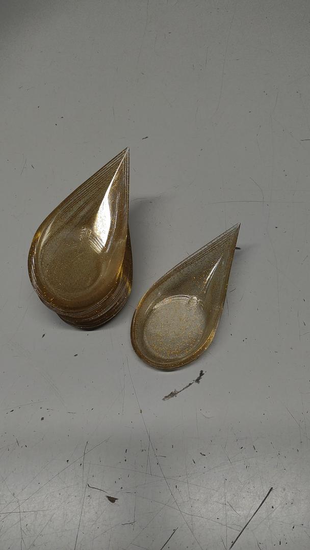 Tear Drop Mini Appetizer Plates Spoons Plastic Tasting Spoons, Dessert Bowls & Mini Dessert Containers Disposable Catering Supplies for Parties & Events