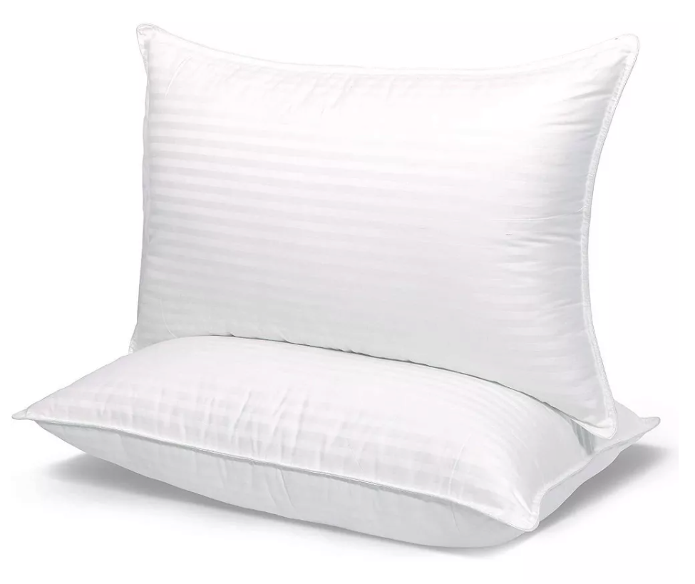 Pillows , white, 2 pieces, 20x28 inch