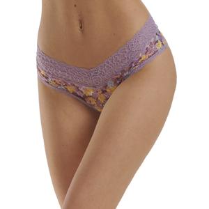 No Boundaries Juniors Lace Cheeky Panty, Size M