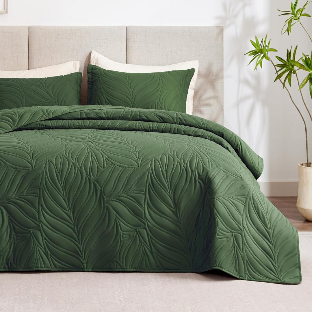 EXQ Home Quilt Set Full Queen Size Olive Green 3 Piece,Lightweight Soft Coverlet Modern Style Leaf Pattern Bedspread Set(1 Quilt,2 Pillow Shams)