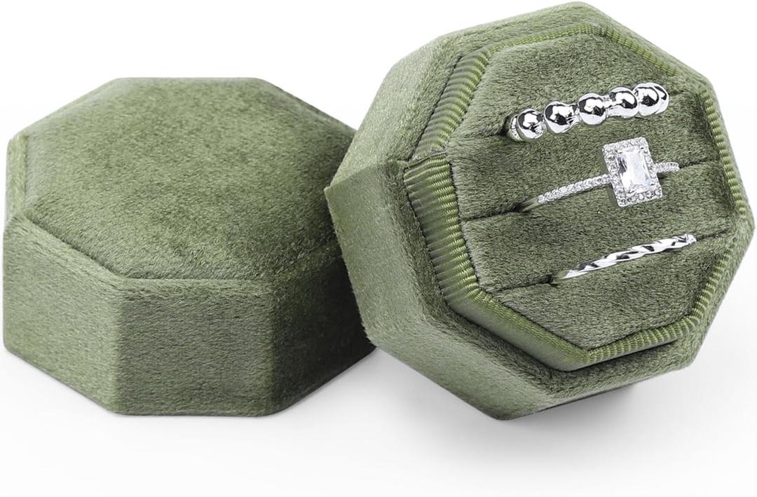WantGor Velvet Ring Box, 3 Slots Jewelry Ring Gift Box Vintage Ring Display Holder Case for Wedding Ceremony Proposal Engagement (Olive Green)