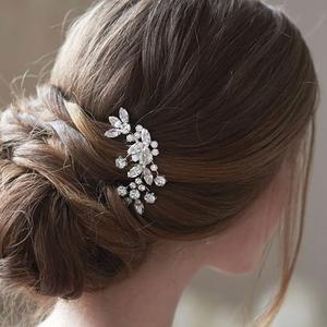 JAKAWIN Crystal Bridal Hair Comb Rhinestone Hair Clip Bride Wedding Hair Accessories for Women HC042 (Silver)