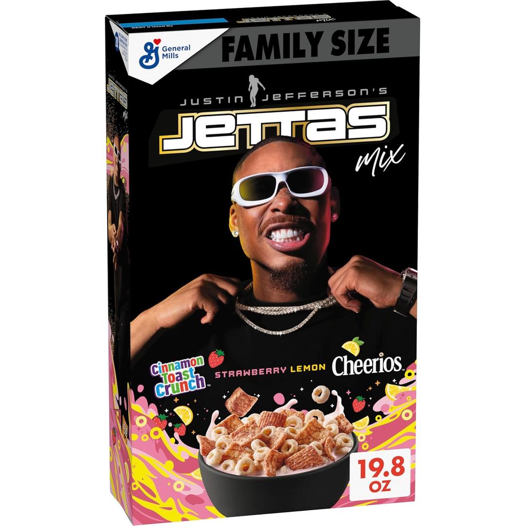 Justin Jefferson's Jettas Mix Cereal, Cinnamon Toast Crunch Strawberry and Frosted Lemon Cheerios, Family Size, 19.8 oz (EXP 07/30/26)