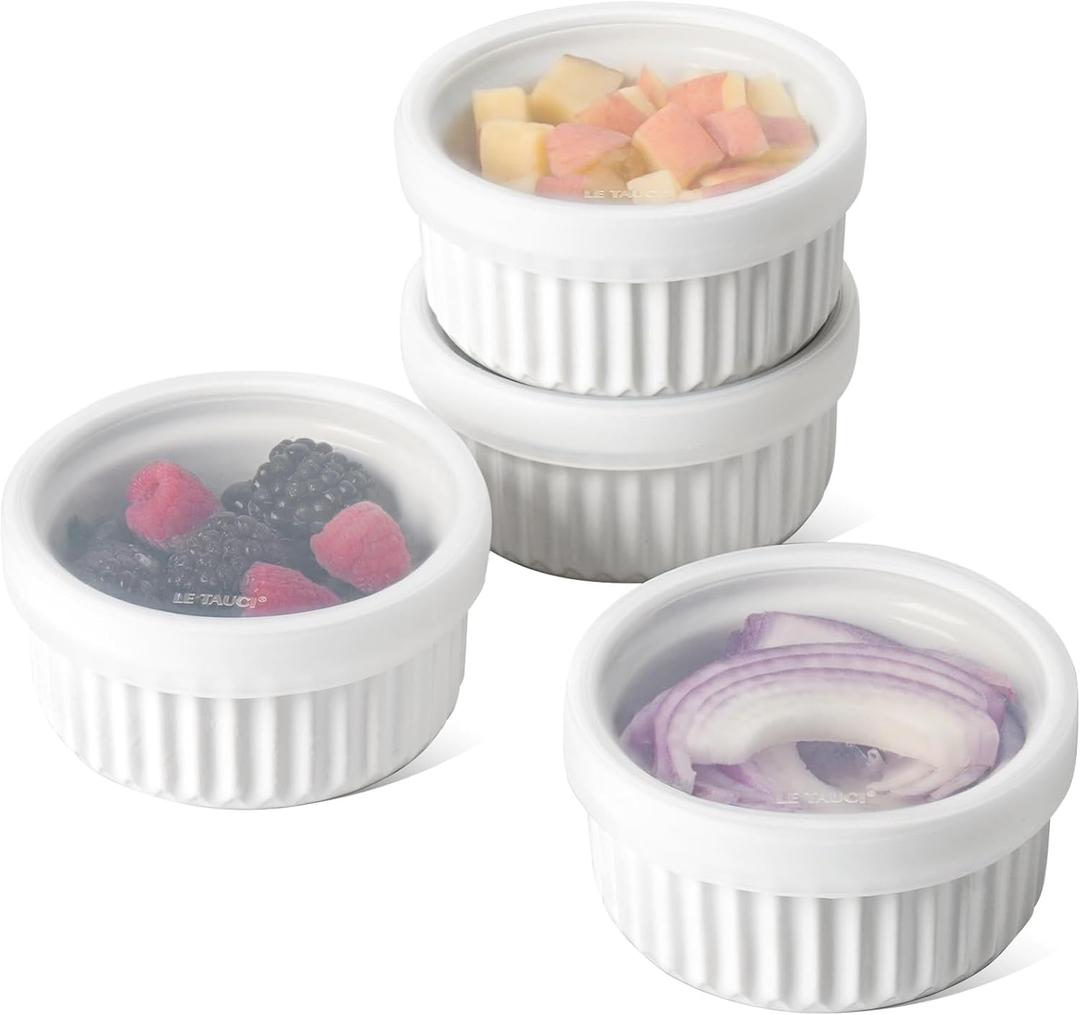 LE TAUCI Ramekins with Lids, 8 OZ Ramekins Oven Safe, Creme Brulee Ramekin Bowls, Ceramic Souffle Dishes with Covers, Custard Cups for Baking, Pudding, Serving Dip, Ice Cream, Set of 4, White