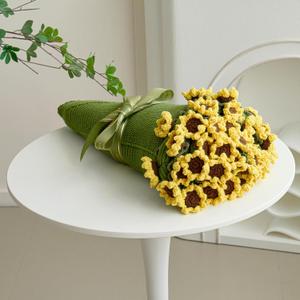 Longhui bedding Crochet Flower Bouquet Throw Blanket, Handmade Knitted Blanket with Sunflower, Cute Romantic Gift for Her Girlfriend Mom Mother’s Day Valentine Wedding Anniversary Birthday, 60 Inches