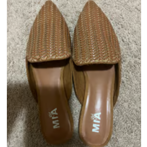 Mia Johona Mule Women's Shoes 10