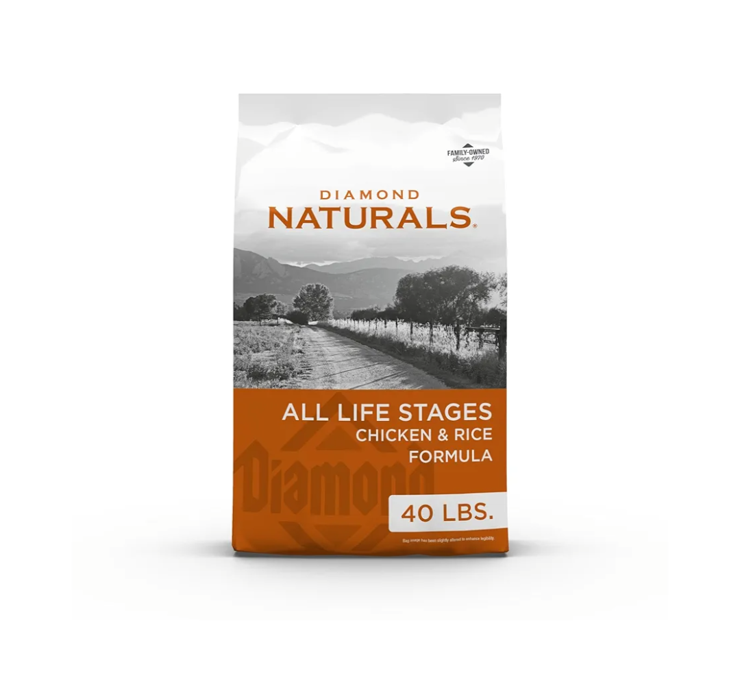 Diamond Naturals All Life Stages Chicken and Rice Formula Dry Dog Food Protein from Real Chicken, and Probiotics 40 Pound (Pack of 1)