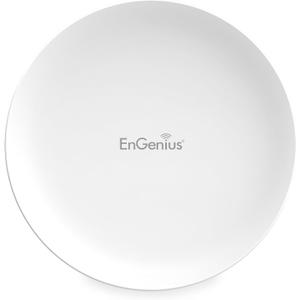 2 Pcs EnGenius Broadband [EOC610] 2x2 802.11ax Outdoor 5GHz Radio, Integrated 19dBi Internal Antenna, Maximum Speed of 1200 Mbps, IP55 Rating for Durability and Support for Two Gigabit Ethernet Ports