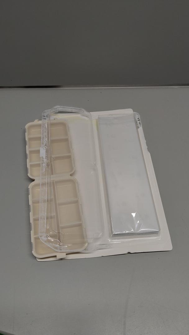 14 Compartment Travel Box