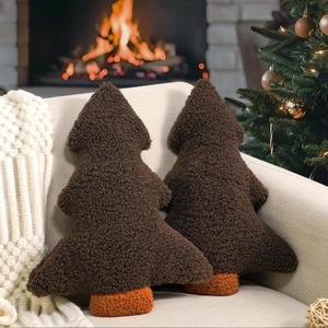 Christmas Pillows, Decorative Christmas Tree Pillow Set of 2 Stuffed Tree Shaped Plush Pillow for Holiday Party Sofa Living Room Decoration 