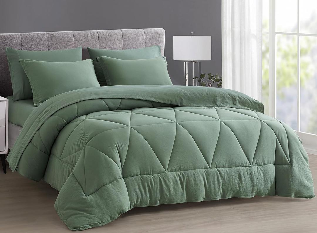 Chezmoi Collection Jasper Sage Green Twin Size Bed in a Bag 5-Pieces Triangle Geometric Quilted Stone Washed Microfiber Comforter with Sheets Lightweight All Season Bedding Set