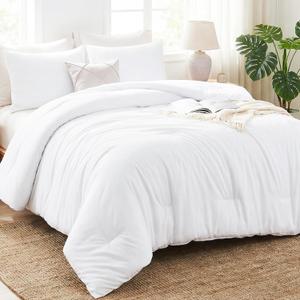 CozyLux California King Comforter Set White, 3 Pieces Cal King Solid Breathable Quilted Bedding Sets for All Seasons, Luxury Soft Lightweight Bed Set with Down Alternative Comforter and 2 Pillowcases