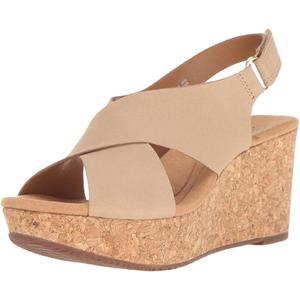 Clarks Women's Annadel Eirwyn Wedge Sandal (Beige, 9)
