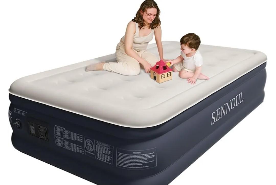 SENNOUL Twin Air Mattress with Built-in Pump, Fast & Easy Inflation/Deflation Inflatable Mattress, Foldable Blow Up Mattress with Storage Bag, Inflatable Bed for Home, Camping & Guests,16"/550lbs Max