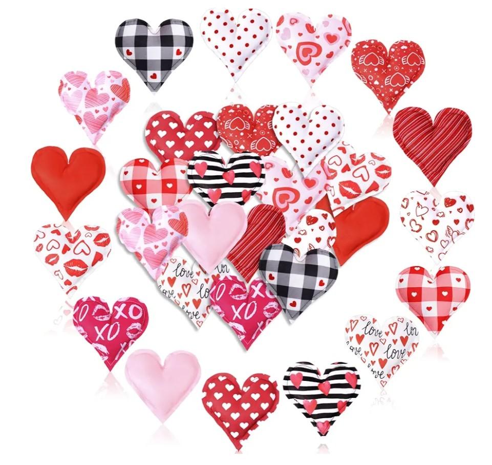 Moukeren 24 Pcs Valentine's Day Felt Heart Ornaments Stuffed Fabric Gnome Heart Bowl Filler Valentines Gifts Vase Filler Decorations for Home Wedding Basket Bowl Tiered Trays Tree Decorations