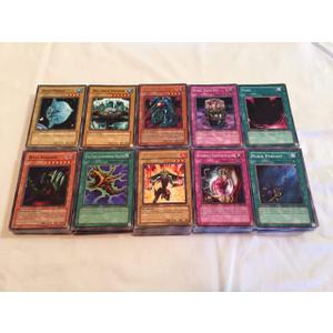 500 Assorted Yugioh Cards Including Rare, Ultra Rare and Holographic Cards