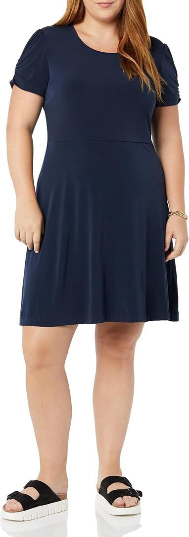 Amazon Essentials Women's Gathered Short Sleeve Crew Neck A-line Dress (Available in Plus Size)