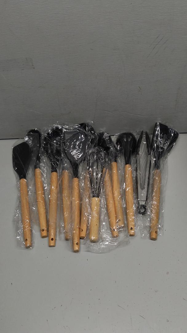 Kitchen Utensils Set - 12 Pcs Silicone Cooking Utensils Set with Wooden Handle - Heat Resistant Non-Stick BPA Free Spatula Set,Turner, Spoon, Brush, Silicone Kitchen Gadgets Utensil Set