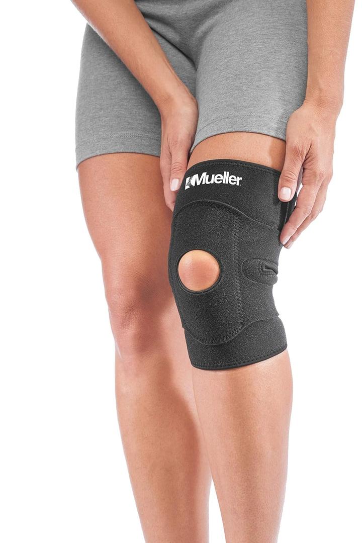 MUELLER Sports Medicine 4-Way Adjustable Knee Brace, Knee Pain Relief Support for Men and Women, Ideal for Arthritis, Sprains, Black (Fits knee circumference up to 20 in (50 cm))