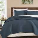 WRENSONGE King Size Quilt-3 Pieces Lightweight Navy Blue Bedspreads King Quilt Bedding Set for All Season, Soft Summer Coverlet with 2 Pillow Shams Suitable for Bed & Couch