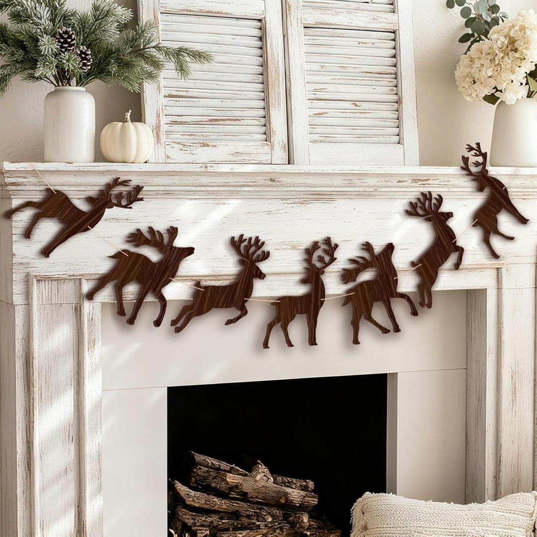 Wood Reindeer Christmas Garland with Ornaments Rustic Wooden Reindeer Chain with Bead 6.5ft Retro Hanging Decoration for Mantle Wall Window Door Winter Home Christmas Tree Decor Holiday