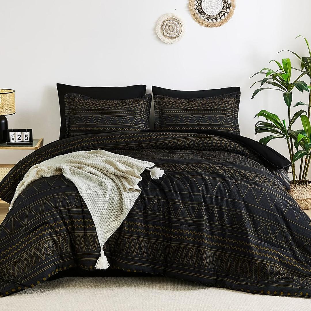 WONGS BEDDING Queen Comforter Set 7 Pieces, Boho Black Gold Geometric Striped Comforter for Queen Bed in a Bag, Soft Microfiber Bedding Set with Pillowcases, Flat Sheet, Fitted Sheet, Pillow Shams