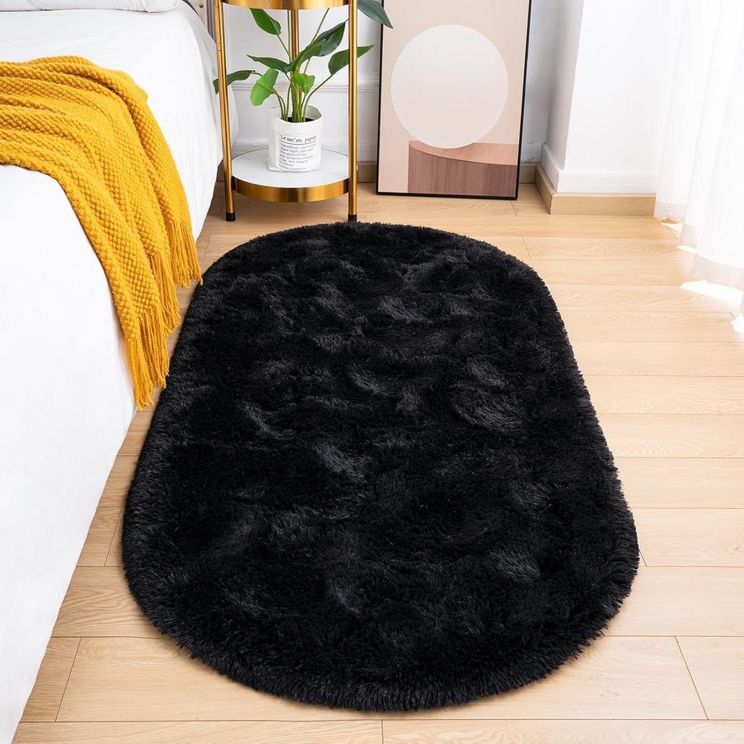Fluffy Bedroom Rug, Small Oval Area Rugs, Cream Shag Bedside Carpet for Kids Room Nursery Dorm Cute Fuzzy Indoor Decor for Boy and Girl, 2.6 x 5.3 Feet