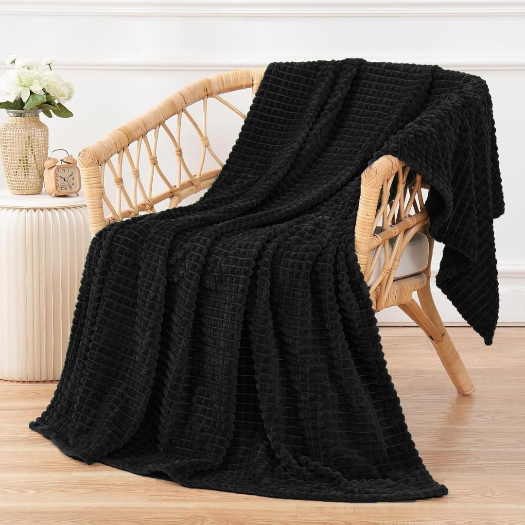 Large Throw Blanket for Couch Queen - Breathable and Soft, Waffle Weave Throw Blanket for Office, Black