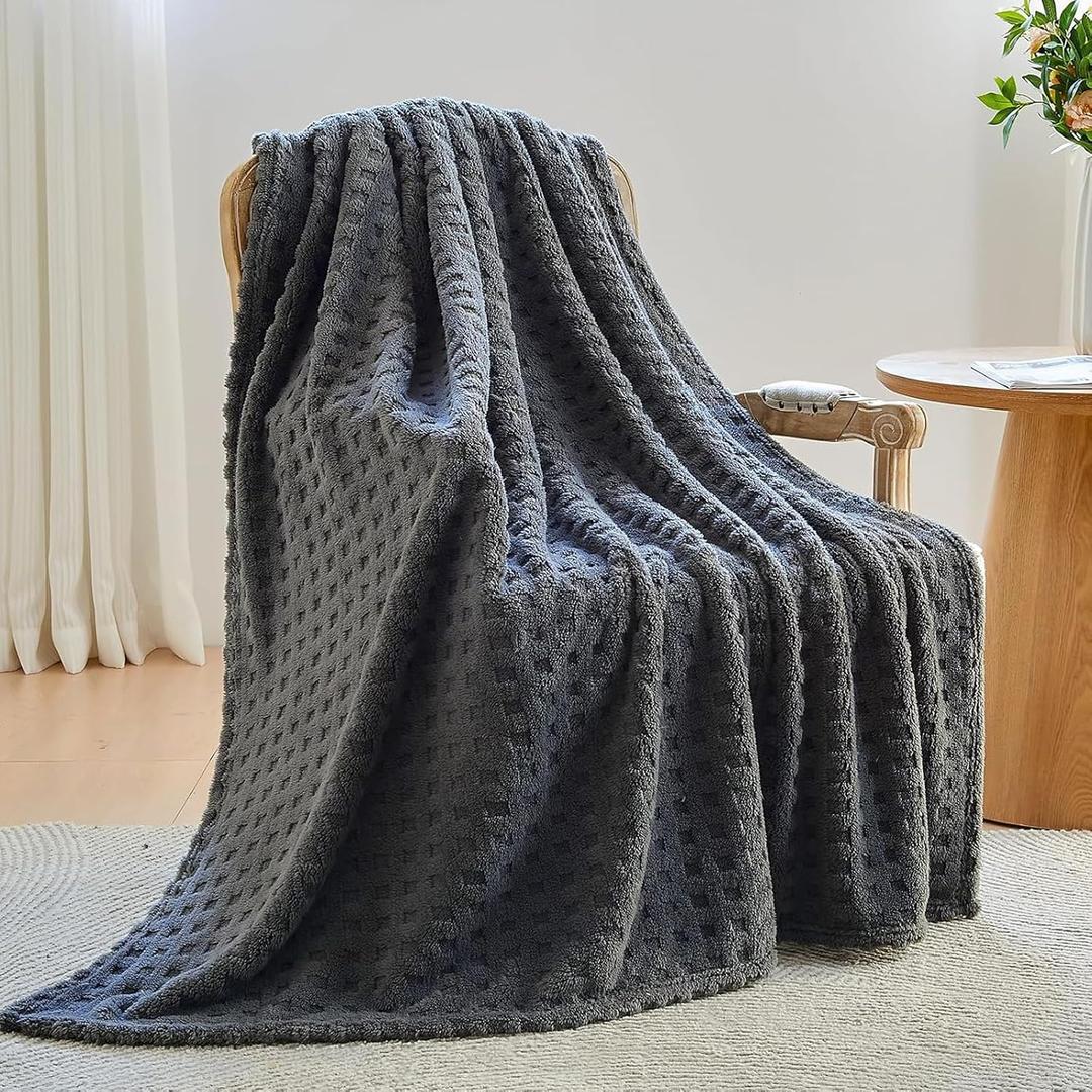 NEWCOSPLAY Super Soft Twin Blanket Grey Premium Silky Flannel Fleece 3D Waffle Checkered Lightweight Bed Blanket All Season Use (Dark Grey, Twin(60"x80"))